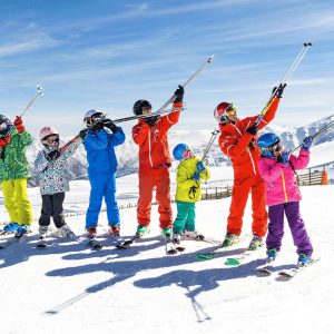 Farellones Park Tour + Ski Lessons + Snow Clothes